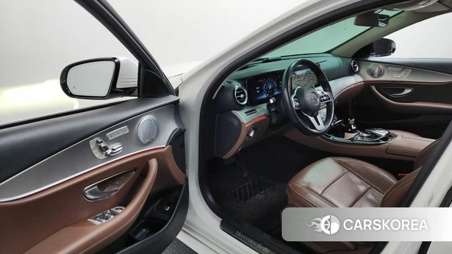 Mercedes-Benz E-Class W213 id 3861564 из Кореи 20