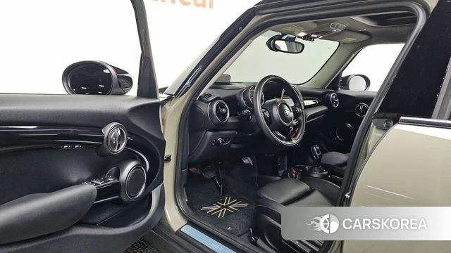 Mini Cooper id 4746352 из Кореи 30