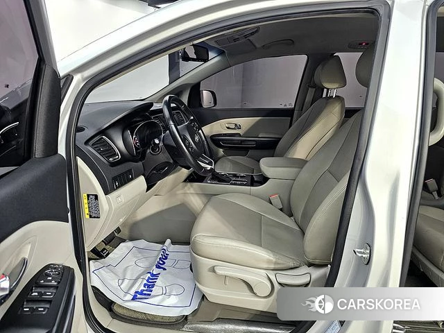 Kia The New Carnival id 3861374 из Кореи 20