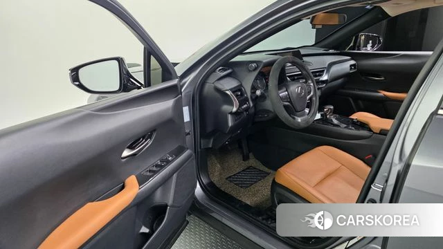 Lexus UX250h id 4626017 из Кореи 37