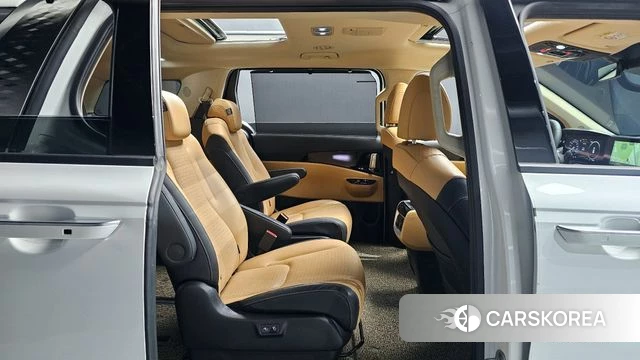 Kia Carnival 4th generation id 4223032 из Кореи 32