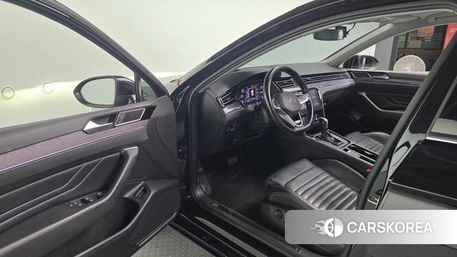 Volkswagen Passat GT (B8) id 4445398 из Кореи 20