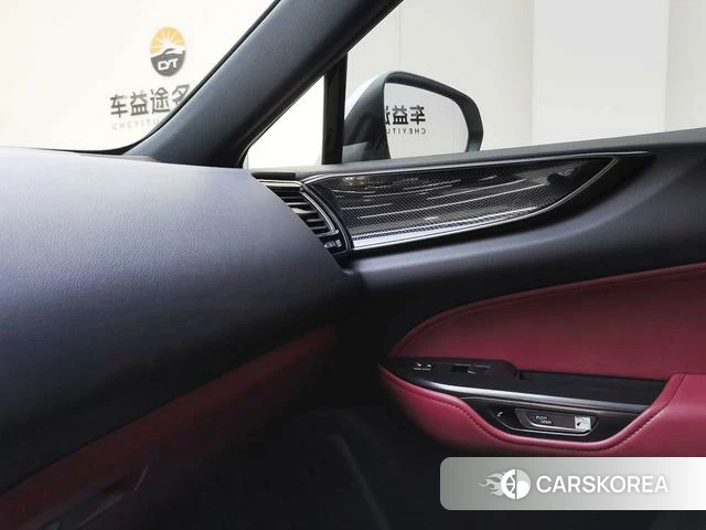 Lexus NX id 4274392 из Китая 22