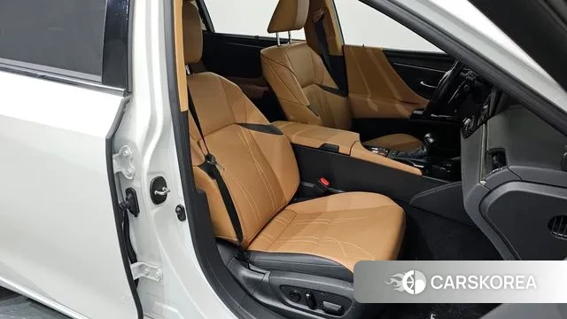 Lexus ES300h 7th generation id 3599559 из Кореи 20