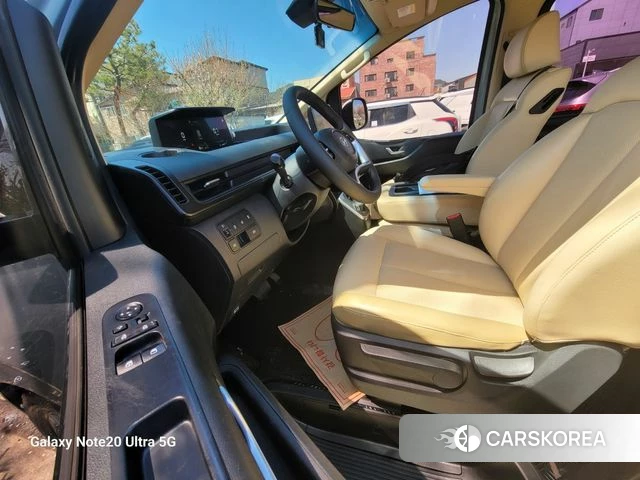 Hyundai Staria id 4262757 из Кореи 20