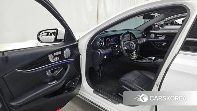 Mercedes-Benz E-Class W213 id 4795104 из Кореи 20