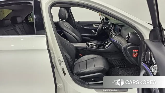 Mercedes-Benz E-Class W213 id 3761352 из Кореи 20