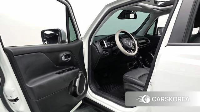 Jeep Renegade id 4670705 из Кореи 20