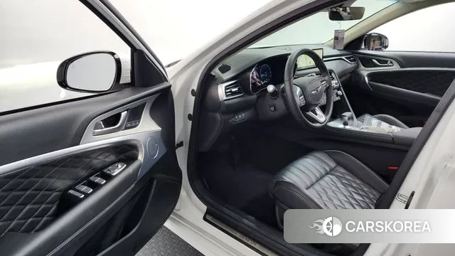 Genesis The New G70 id 3758427 из Кореи 20