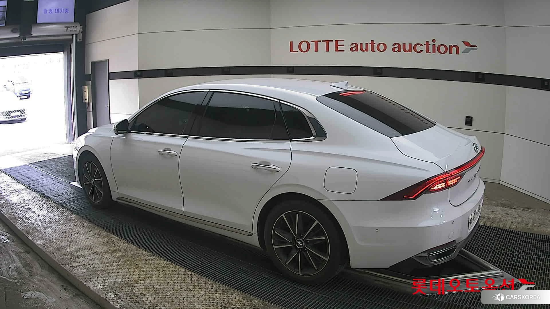 Hyundai Grandeur id 3888366 из Кореи 37