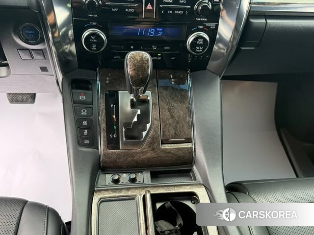 Toyota Elfa id 4353444 из Китая 20