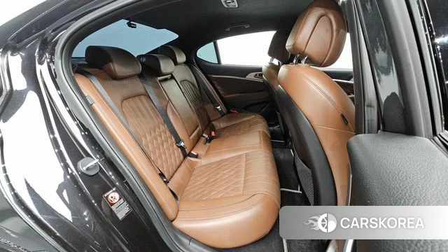 Genesis G70 id 4647792 из Кореи 35