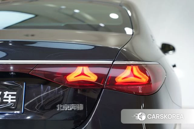 Mercedes-Benz E-class id 4255969 из Китая 19