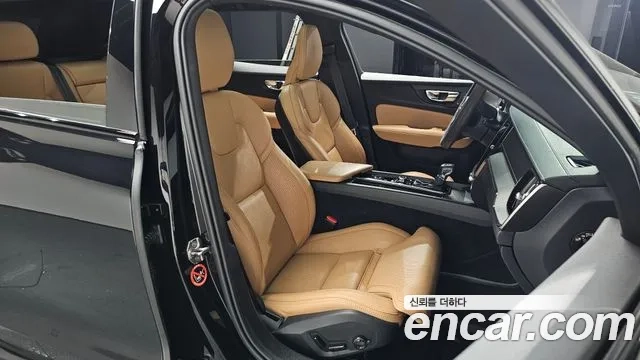 Volvo V60 Cross-Country 2nd Generation id 2907235 из Кореи 20