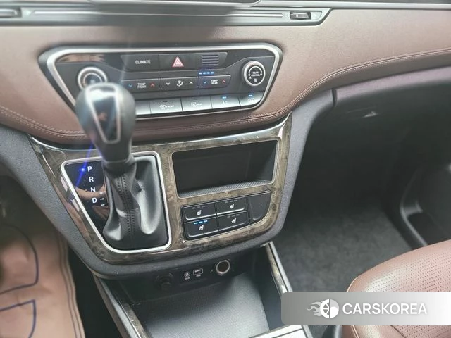 Hyundai The New Grand Starex id 4918288 из Кореи 17