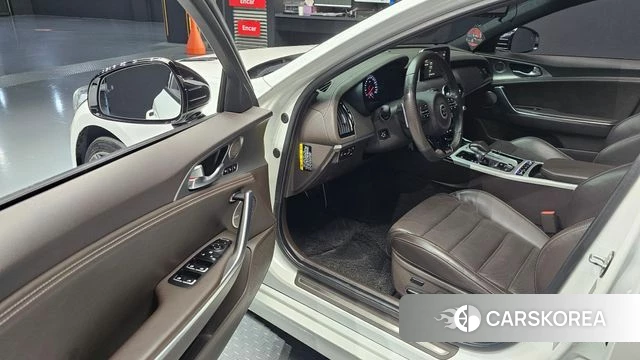Kia Stinger id 4331752 из Кореи 20