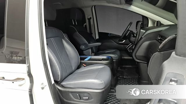 Hyundai Staria id 3806722 из Кореи 20