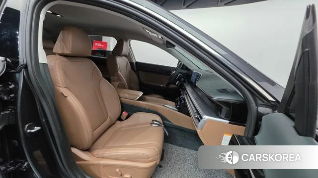 Hyundai Grandeur Hybrid (GN7) id 4421636 из Кореи 20