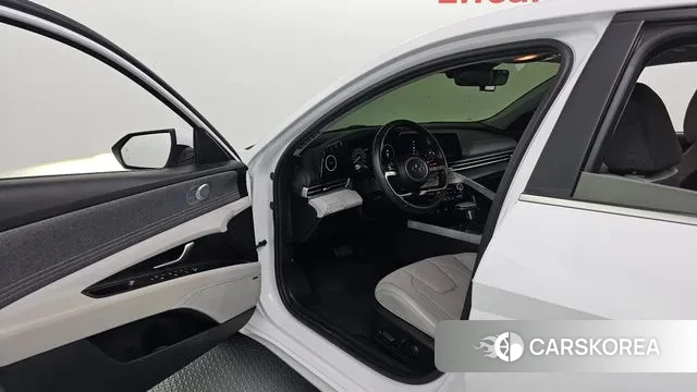 Hyundai Avante (CN7) id 3433984 из Кореи 20