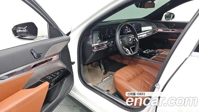 BMW 7 Series (G70) id 2879075 из Кореи 20