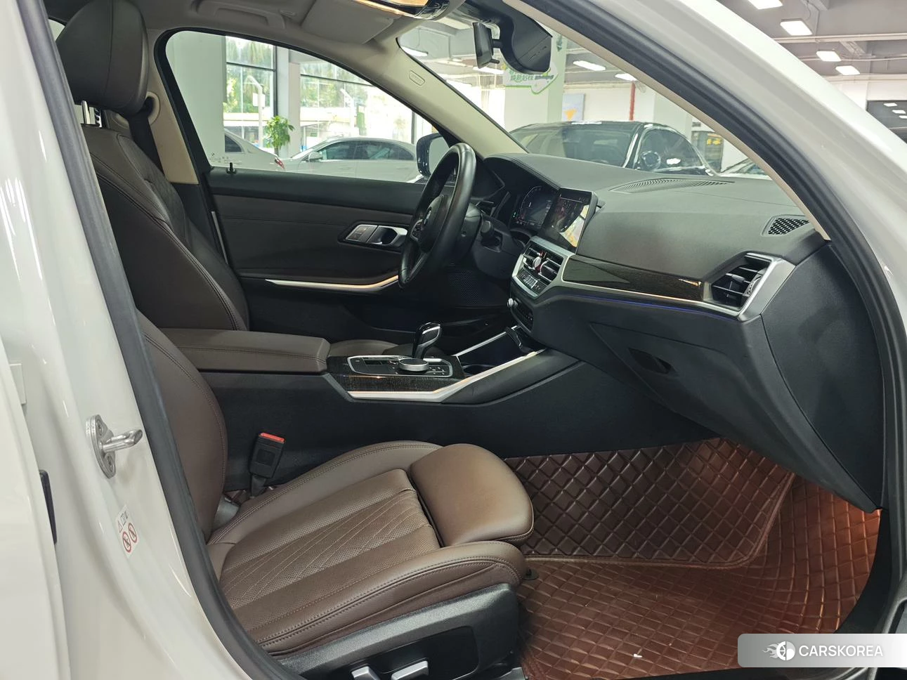 BMW 3 series id 4453147 из Китая 24