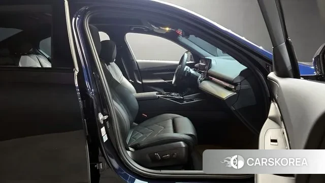 BMW 5 Series (G60) id 3619923 из Кореи 20