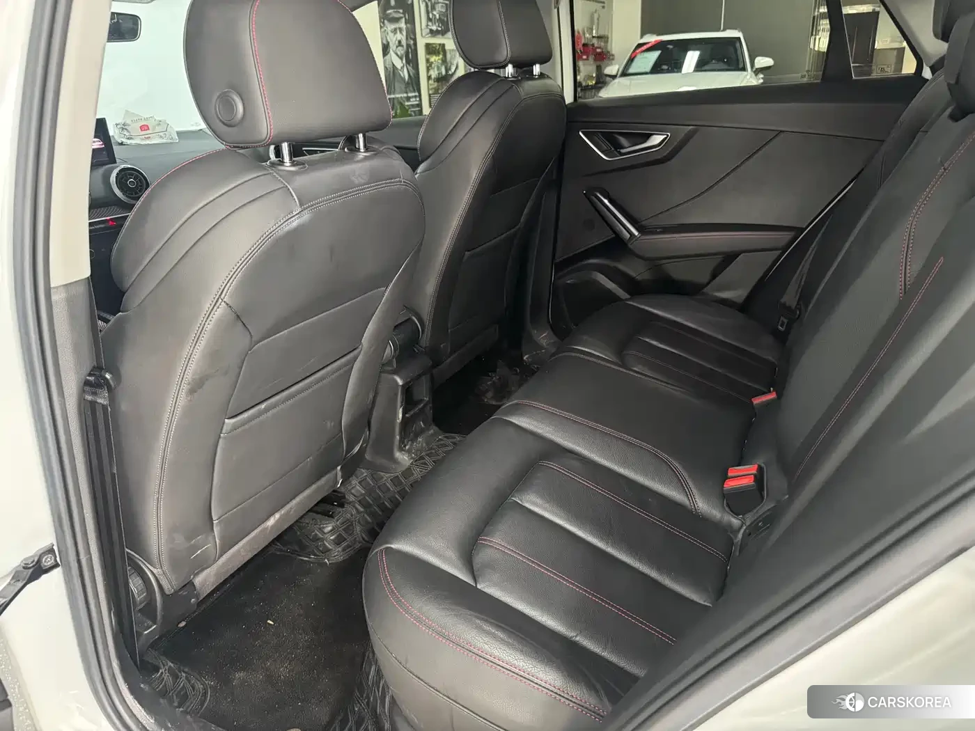 Audi Q2L id 4601055 из Китая 12