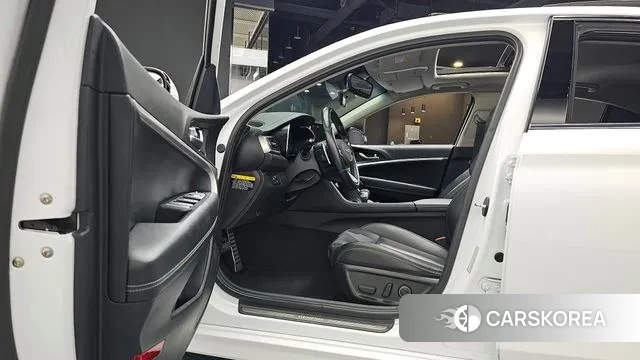 Genesis G70 id 3754193 из Кореи 20