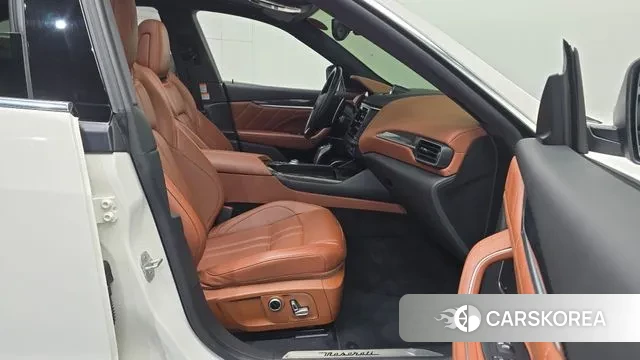 Maserati Levante id 3317925 из Кореи 20