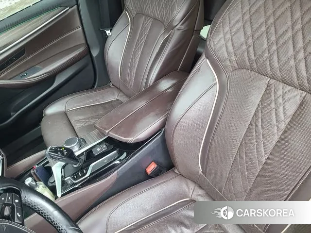 BMW 5 Series (G30) id 3737014 из Кореи 13