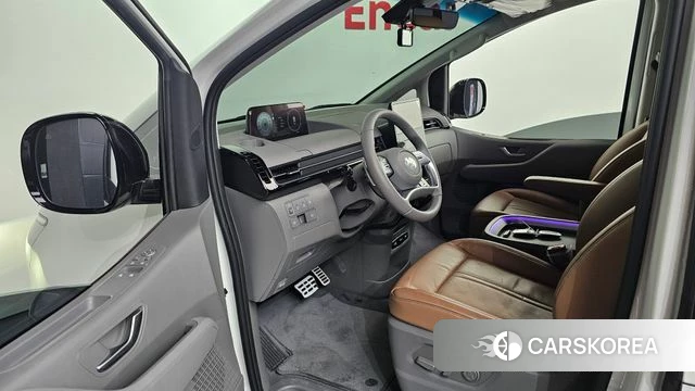 Hyundai Staria id 4612990 из Кореи 20