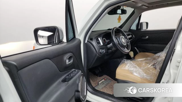Jeep Renegade id 4502526 из Кореи 20
