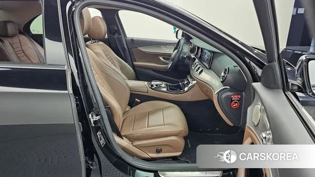 Mercedes-Benz E-Class W213 id 3336208 из Кореи 20