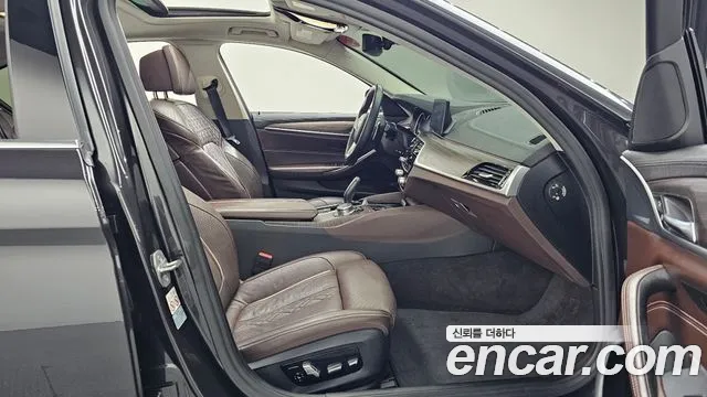 BMW 5 Series (G30) id 2599508 из Кореи 20