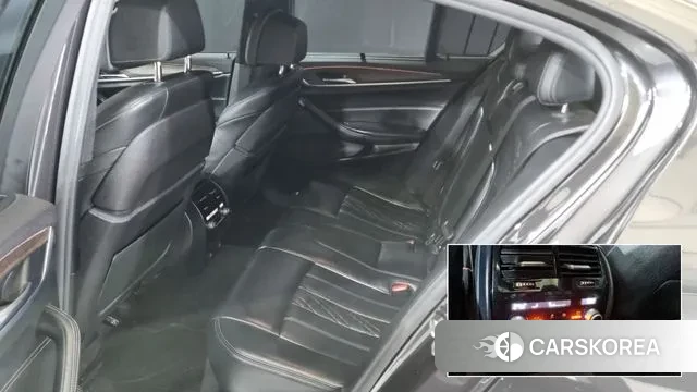 BMW 5 Series (G30) id 3369026 из Кореи 18