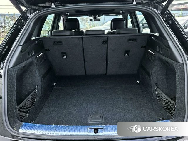 Audi Q5L id 4206944 из Китая 12