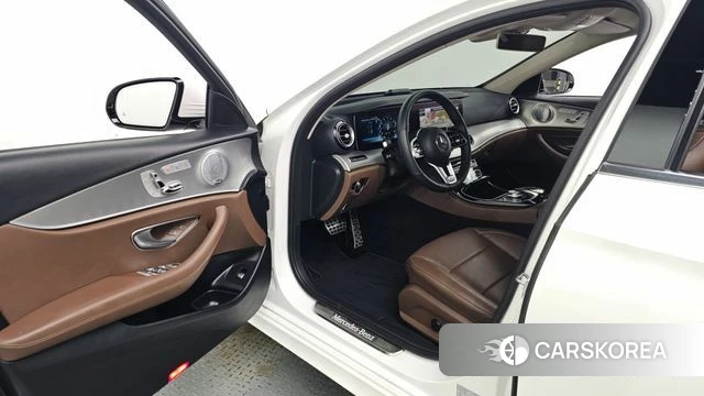Mercedes-Benz E-Class W213 id 4907511 из Кореи 39