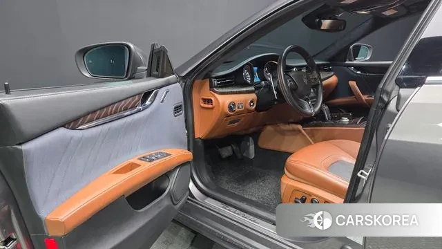 Maserati Quattroporte id 3220287 из Кореи 20