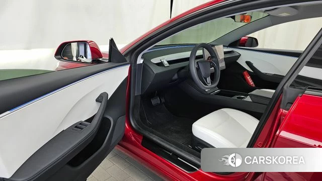 Tesla Model 3 id 4686833 из Кореи 34