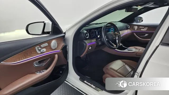Mercedes-Benz E-Class W213 id 3341608 из Кореи 20