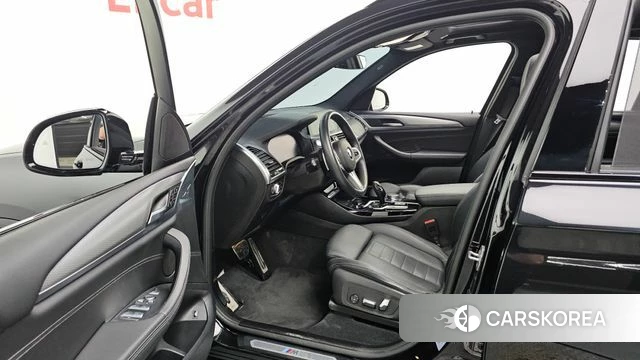 BMW X3 (G01) id 4396739 из Кореи 31