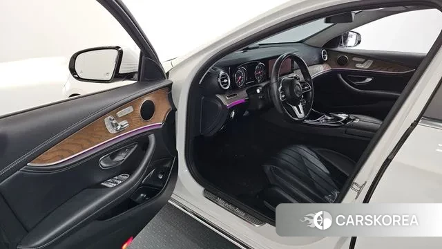 Mercedes-Benz E-Class W213 id 3344820 из Кореи 20