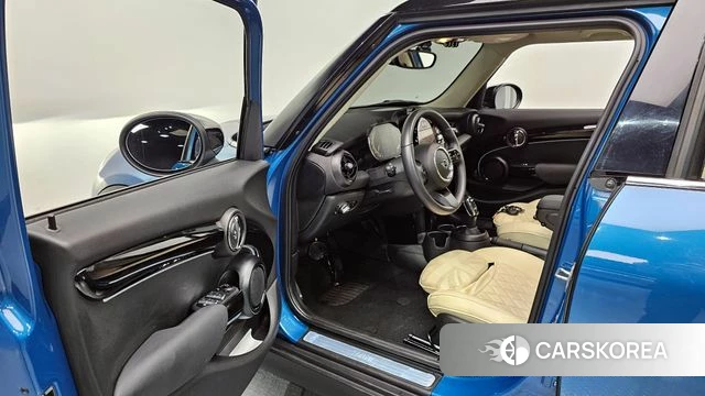 Mini Cooper id 4395920 из Кореи 32