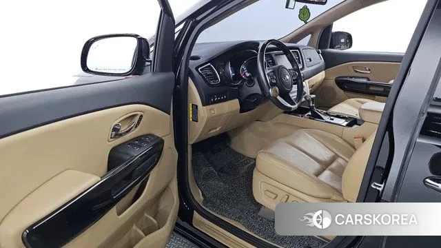 Kia The New Carnival id 3050705 из Кореи 20