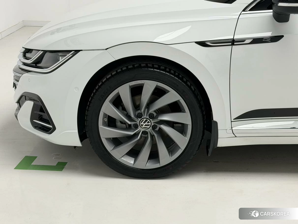 Volkswagen CC id 4492784 из Китая 18