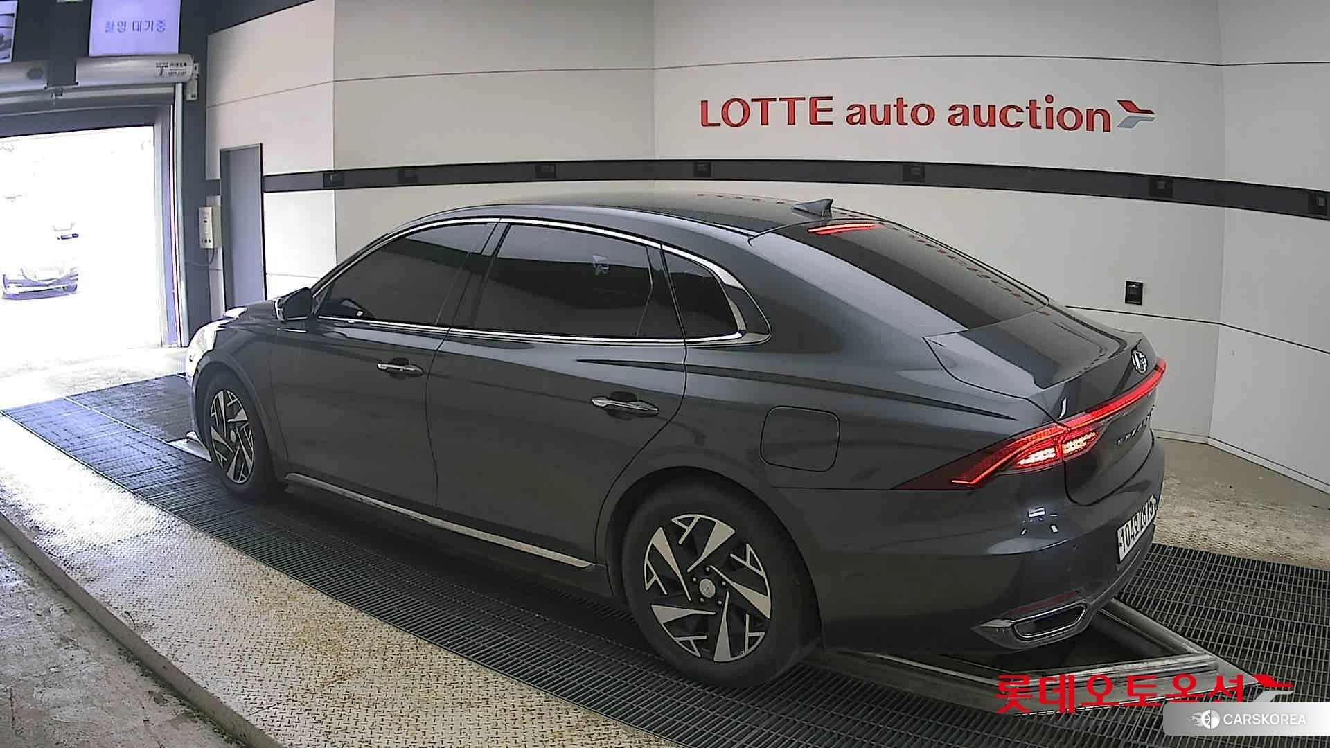 Hyundai Grandeur Hybrid id 4289304 из Кореи 38
