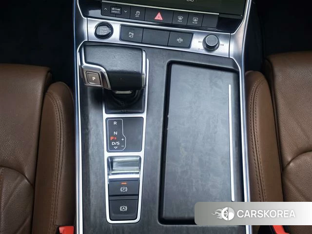 Audi A6L id 4261609 из Китая 27