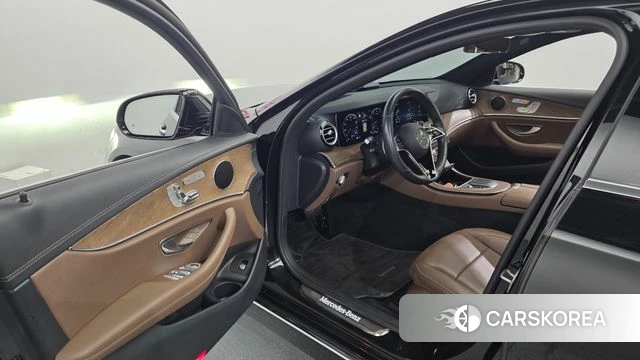 Mercedes-Benz E-Class W213 id 4769386 из Кореи 20