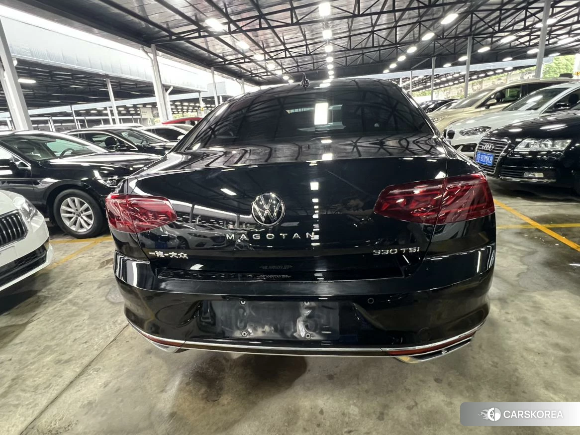 Volkswagen Magotan id 4487425 из Китая 17