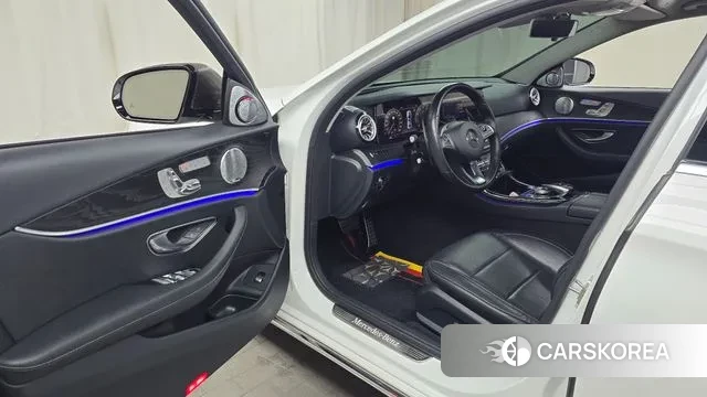 Mercedes-Benz E-Class W213 id 3761325 из Кореи 20